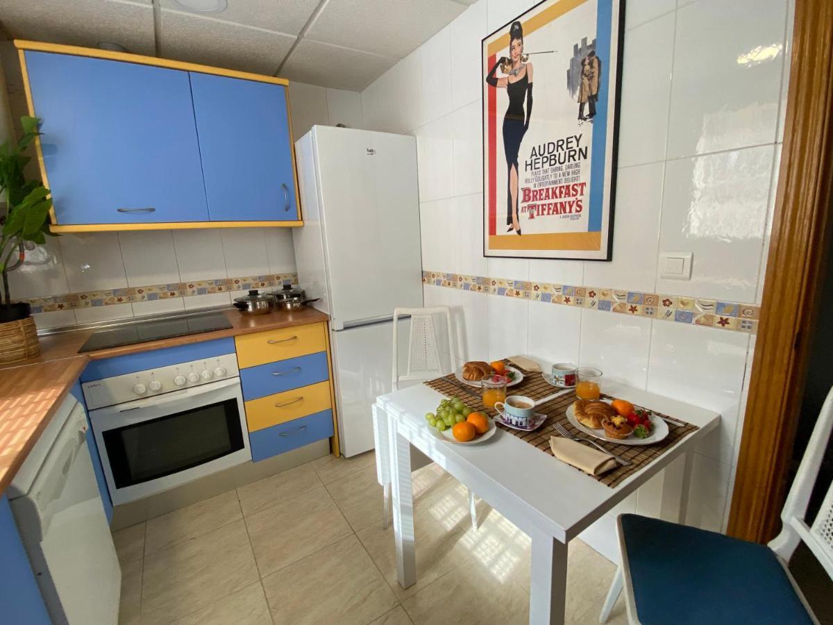 מאלגה Lunaroom Center & Quiet Guesthouse מראה חיצוני תמונה